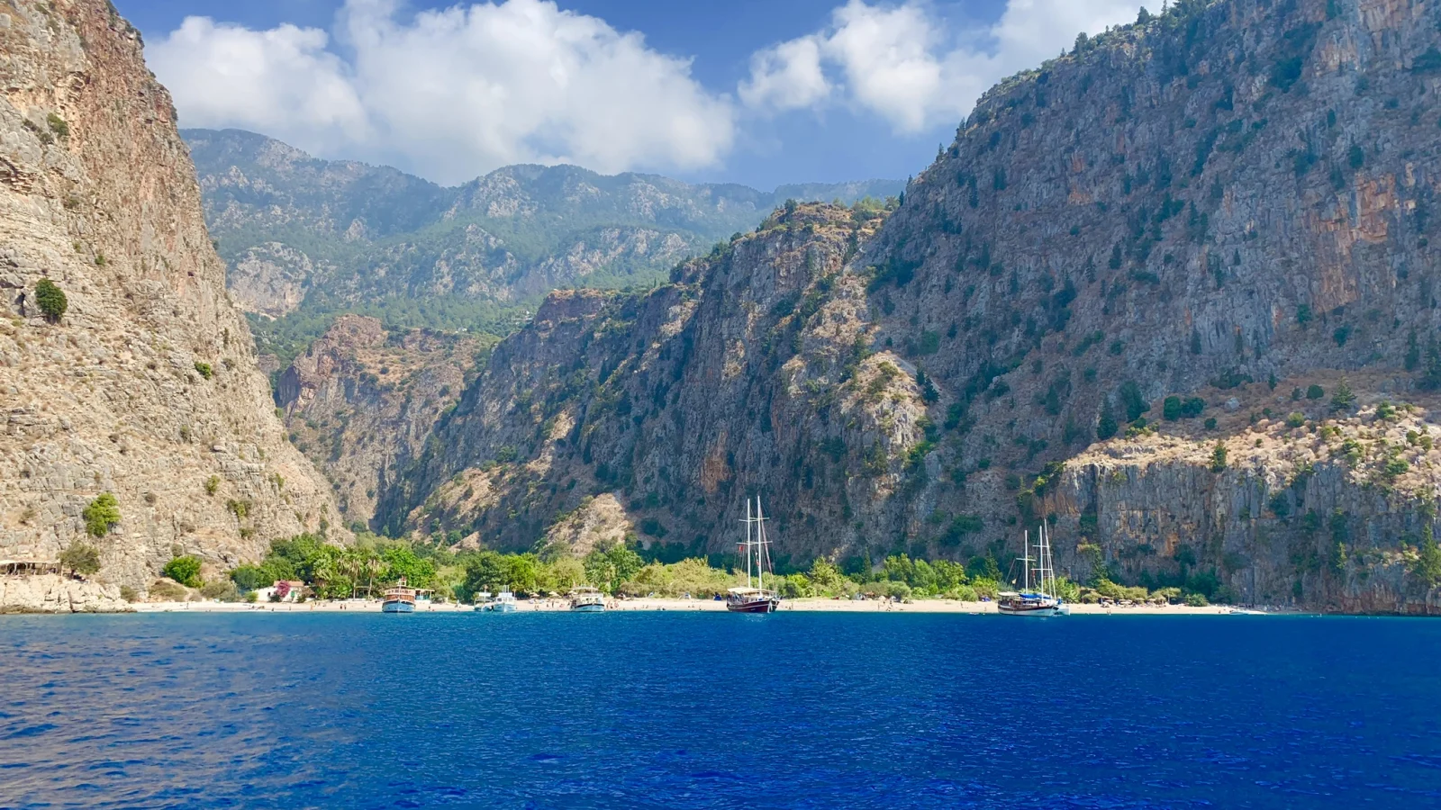 Ölüdeniz: Kelebekler Vadisi ve Mavi Mağara Tekne Turu